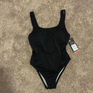 Size 8 black speedo swimsuit new with tags